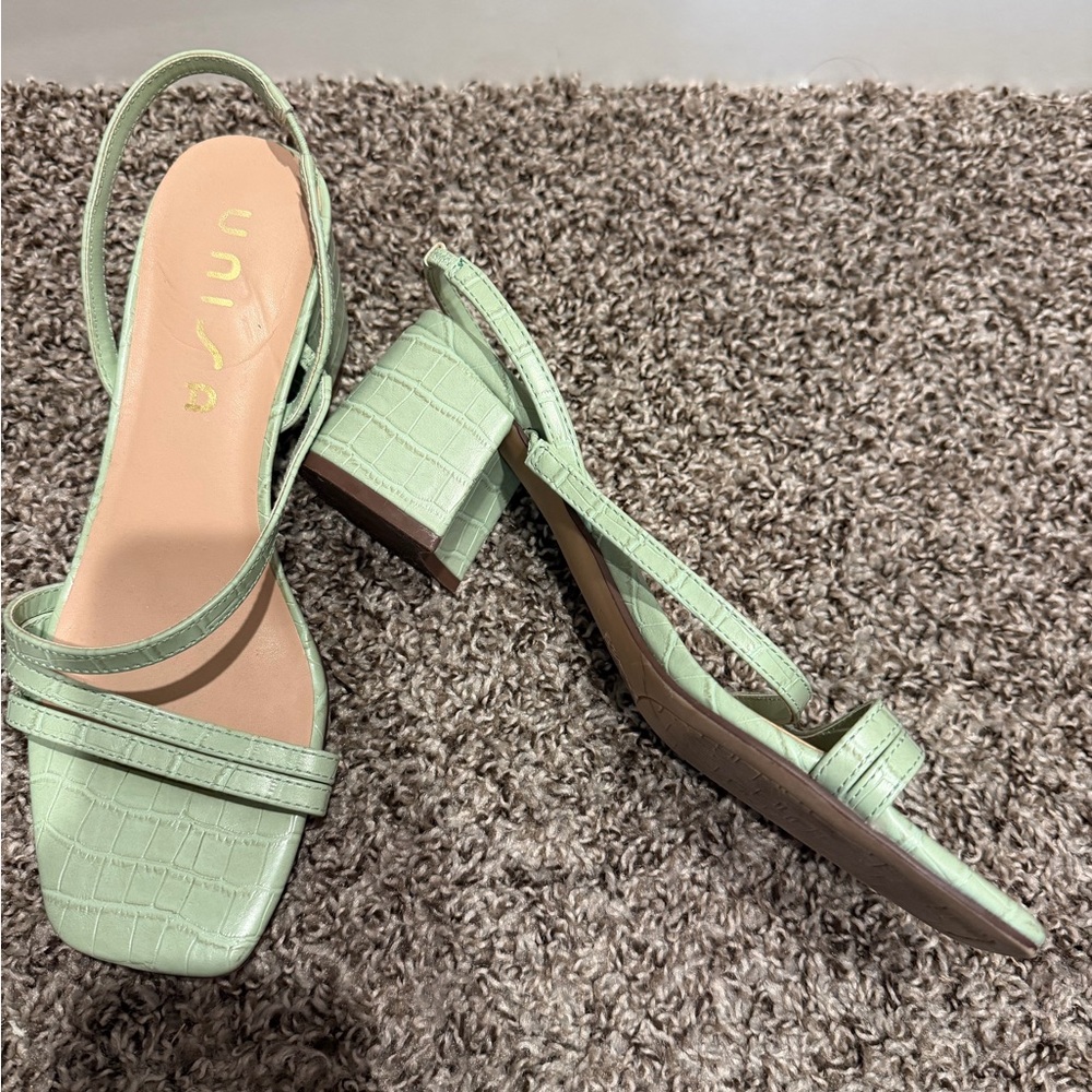 green heels